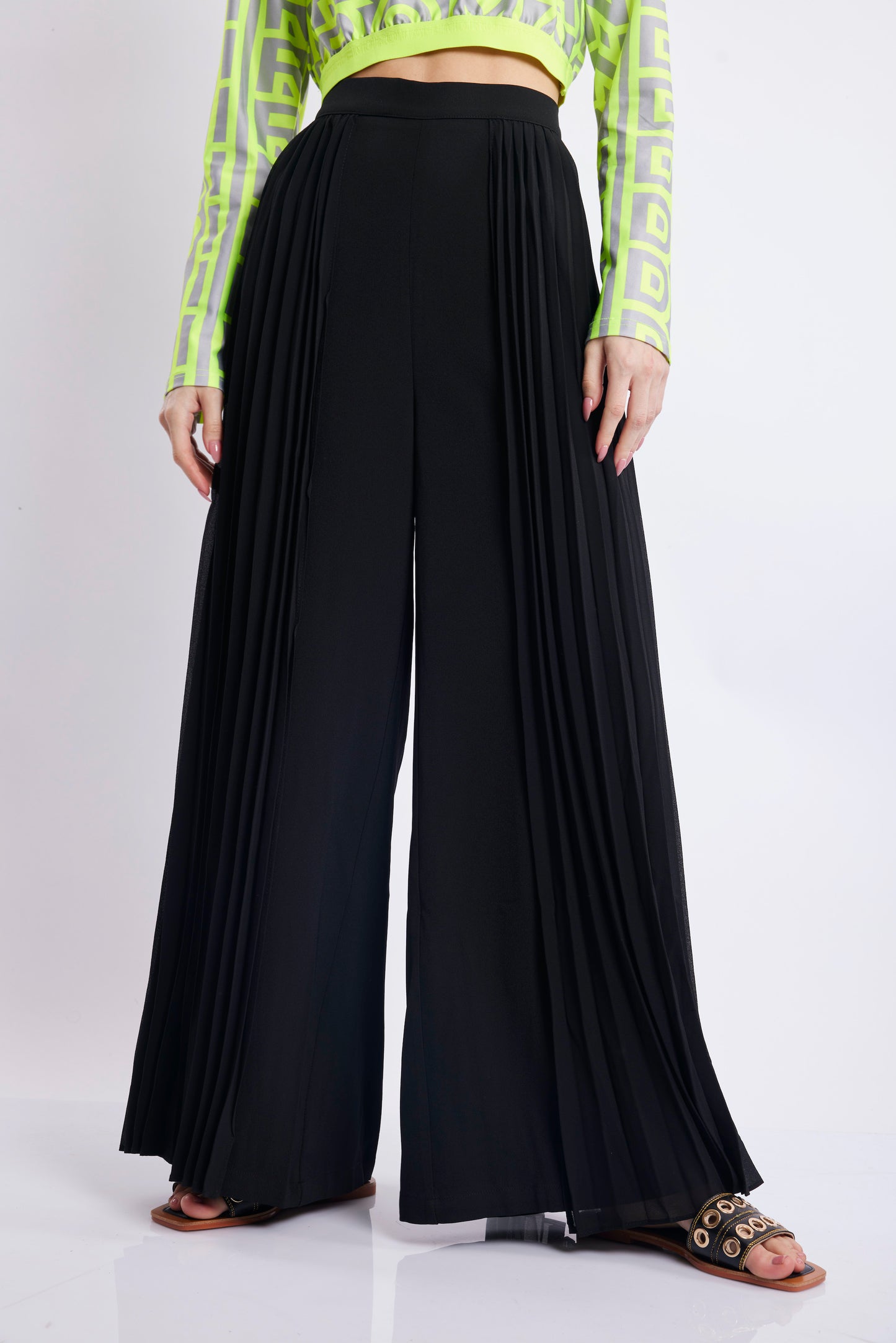 Black Pleated Wide-Leg Pants